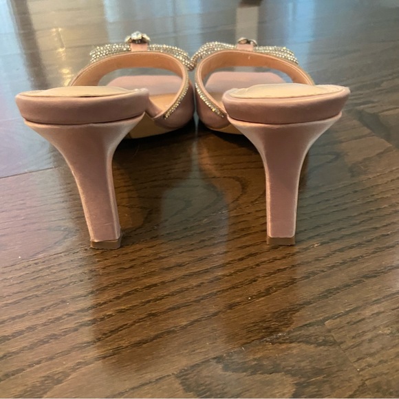 VodVob Heels - Picture 4 of 5